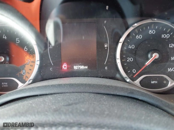 2017 Jeep Renegade Sport with VIN ZACCJAAHXHPG09784, listed as a IAAI auction lot 41891869 with 92,798 mi miles. Bid and sale history available at carsss.com. Image 7.