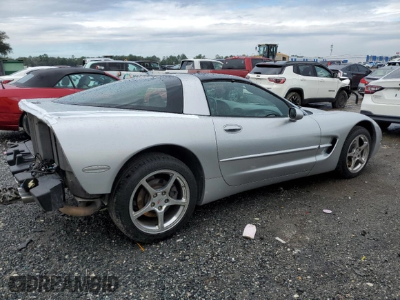 2001 Chevrolet Corvette with VIN 1G1YY22G515129589, listed as a Copart auction lot 46407385 with 31,993 mi miles and Salvage Title. Bid and sale history available at carsss.com. Image 3.