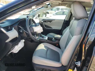 2022 Toyota RAV4 XLE Premium с VIN 2T3A1RFVXNC310217, выставлен на аукционе Copart как лот 89216525 с пробегом 31 626 миль миль и Списание • Salvage title. История ставок и продаж доступна на DreamBid. Изображение 7.