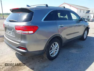2016 Kia Sorento EX with VIN 5XYPHDA54GG087396, listed as a IAAI auction lot 42242484 with 110,980 mi miles and . Bid and sale history available at DreamBid. Image 4.