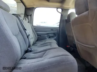 2006 Chevrolet Silverado 1500 LT1 with VIN 2GCEC13T261223050, listed as a Copart auction lot 44724155 with 332,620 mi miles and Salvage Title. Bid and sale history available at carsss.com. Image 10.