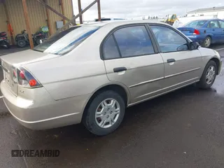 2001 Honda Civic LX with VIN 1HGES15501L077334, listed as a IAAI auction lot 41584435 with 226,072 mi miles. Bid and sale history available at carsss.com. Image 4.
