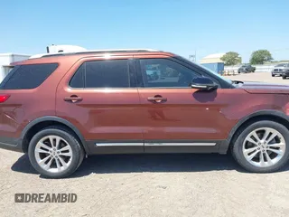 2018 Ford Explorer XLT с VIN 1FM5K7D83JGC84835, выставлен на аукционе IAAI как лот 41954893 с пробегом 47 821 миль миль и . История ставок и продаж доступна на DreamBid. Изображение 13.