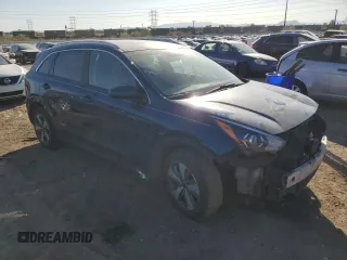 2022 Kia Niro LXS with VIN KNDCB3LC9N5537698, listed as a Copart auction lot 43872755 with 107,052 mi miles and Salvage Title. Bid and sale history available at carsss.com. Image 4.