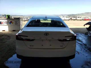 2025 Toyota Camry LE with VIN 4T1DAACK4SU048772, listed as a Copart auction lot 53307215 with 10,997 mi miles and Clean Title. Bid and sale history available at DreamBid. Image 6.
