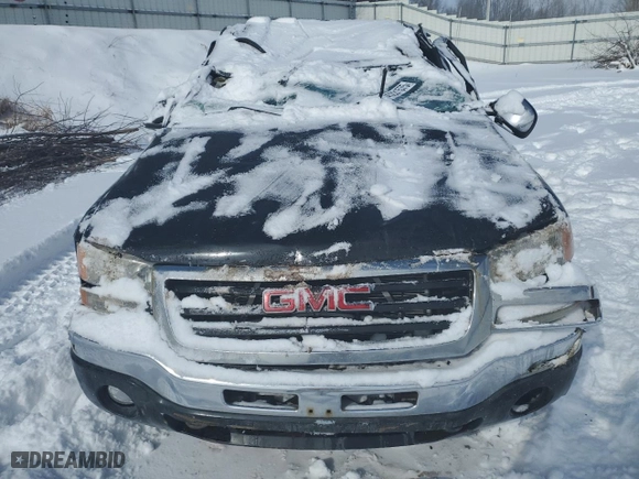 2007 GMC Sierra 1500 Classic SLE1 with VIN 1GTEK19B47E106815, listed as a Copart auction lot 45221575 with NaN miles and Clean Title. Bid and sale history available at carsss.com. Image 5.