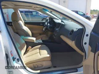 2009 Nissan Maxima SV with VIN 1N4AA51E79C853473, listed as a IAAI auction lot 41673591 with 93,484 mi miles and . Bid and sale history available at DreamBid. Image 5.