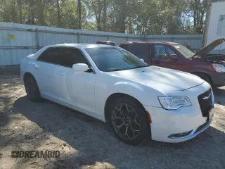 2015 Chrysler 300 C with VIN 2C3CCAEG8FH749458, listed as a Copart auction lot 46831355 with Not Provided miles and Salvage Title. Bid and sale history available at carsss.com. Image 4.