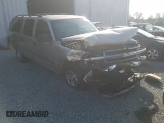 2000 Chevrolet Suburban LS with VIN 3GNEC16T0YG177411, listed as a Copart auction lot 52036980 with 299,641 mi miles and Non Repairable. Bid and sale history available at carsss.com. Image 1.