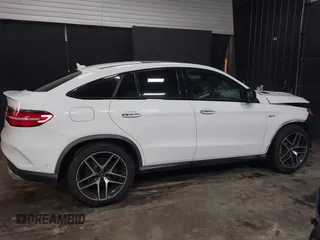 2017 Mercedes-Benz GLE 43 AMG z VIN 4JGED6EBXHA072090, wystawiony jako IAAI lot #41452405 z przebiegiem 71 457 mil mil oraz . Historia ofert i sprzedaży dostępna na DreamBid. Obrazek 14.