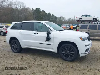 2019 Jeep Grand Cherokee High Altitude with VIN 1C4RJFCTXKC595552, listed as a IAAI auction lot 41877039 with 102,394 mi miles and . Bid and sale history available at DreamBid. Image 13.