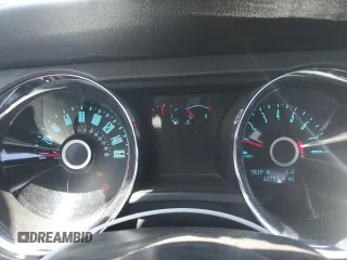 2014 Ford Mustang V6 with VIN 1ZVBP8EM1E5267136, listed as a Copart auction lot 58243345 with 62,751 mi miles and Salvage title. Bid and sale history available at DreamBid. Image 9.
