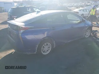 2016 Toyota Prius Four z VIN JTDKARFU1G3519894, wystawiony jako IAAI lot #41430417 z przebiegiem 131 693 mil mil oraz . Historia ofert i sprzedaży dostępna na DreamBid. Obrazek 4.