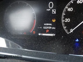 2024 Honda HR-V Sport with VIN 3CZRZ1H51RM733097, listed as a IAAI auction lot 41792599 with 22,939 mi miles. Bid and sale history available at carsss.com. Image 16.