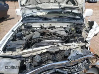 1996 Toyota 4Runner SR5 с VIN JT3HN86R5T0039510, выставлен на аукционе Copart как лот 56756165 с пробегом 297 421 миль миль и Списание • Salvage title. История ставок и продаж доступна на DreamBid. Изображение 12.