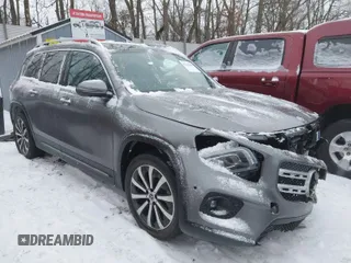 2023 Mercedes-Benz GLB 250 с VIN W1N4M4HB0PW321488, выставлен на аукционе IAAI как лот 41632698 с пробегом 28 273 миль миль и . История ставок и продаж доступна на DreamBid. Изображение 1.