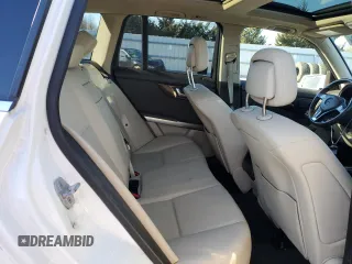 2015 Mercedes-Benz GLK 250 with VIN WDCGG0EB8FG433824, listed as a Copart auction lot 82274453 with 106,209 mi miles and . Bid and sale history available at DreamBid. Image 10.