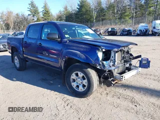 2014 Toyota Tacoma with VIN 3TMLU4EN5EM140028, listed as a IAAI auction lot 40965372 with 94,372 mi miles and . Bid and sale history available at DreamBid. Image 1.