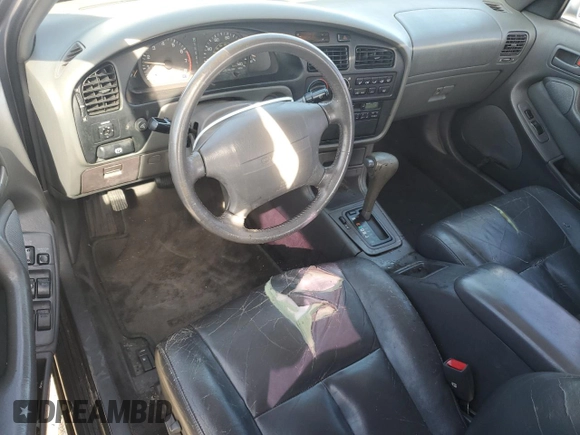 1994 Toyota Camry XLE with VIN JT2GK13EXR0004262, listed as a Copart auction lot 46285135 with 191,548 mi miles and Salvage Title. Bid and sale history available at carsss.com. Image 8.