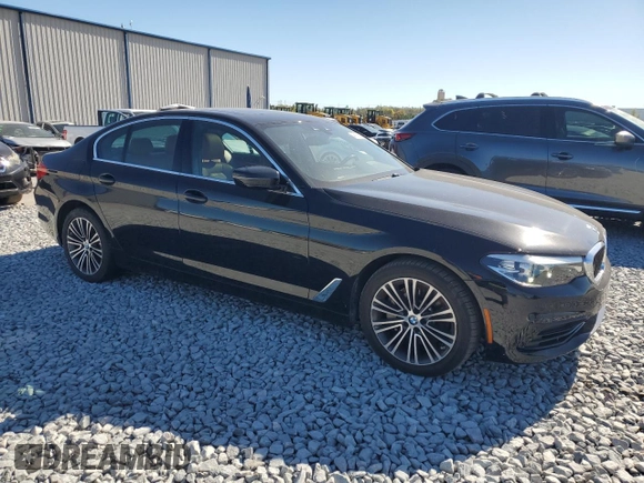 2020 BMW 5 Series 530i z VIN WBAJR3C04LWW64257, wystawiony jako Copart lot #48160355 z przebiegiem 119 417 mil mil oraz Czysty tytuł • Clean title. Historia ofert i sprzedaży dostępna na DreamBid. Obrazek 4.