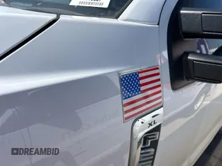 2019 Ford F-250 XL with VIN 1FT7X2A61KEE68611, listed as a IAAI auction lot 42101445 with 142,565 mi miles and . Bid and sale history available at DreamBid. Image 1.