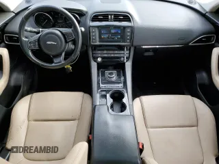 2017 Jaguar F-Pace 35t with VIN SADCS2BV8HA061263, listed as a Copart auction lot 48412045 with 98,290 mi miles and Clean Title. Bid and sale history available at DreamBid. Image 8.