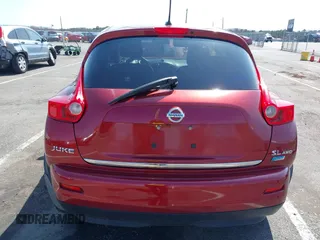 2013 Nissan Juke S with VIN JN8AF5MV5DT210785, listed as a IAAI auction lot 41902951 with 145,799 mi miles. Bid and sale history available at carsss.com. Image 16.