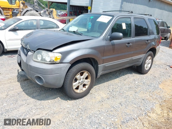 2006 Ford Escape XLT с VIN 1FMYU93106KB08157, выставлен на аукционе IAAI как лот 42471588 с пробегом Не указан миль и . История ставок и продаж доступна на DreamBid. Изображение 2.