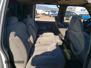 1995 Chevrolet Suburban with VIN 1GNFK16KXSJ398745, listed as a Copart auction lot 67475634 with 165,548 mi miles and Salvage Title. Bid and sale history available at carsss.com. Image 11.