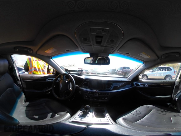 2015 Hyundai Genesis 3.8L with VIN KMHGN4JE5FU095721, listed as a IAAI auction lot 42055501 with 89,517 mi miles. Bid and sale history available at carsss.com. Image 18.