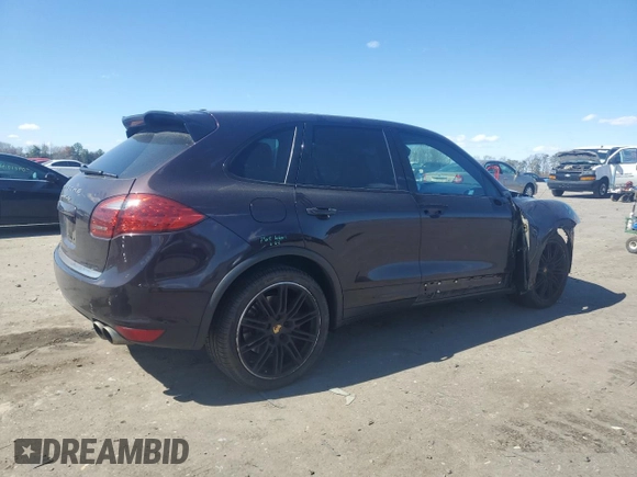 2012 Porsche Cayenne Turbo с VIN WP1AC2A25CLA80713, выставлен на аукционе Copart как лот 50768025 с пробегом 47 285 миль миль и Списание • Salvage title. История ставок и продаж доступна на DreamBid. Изображение 3.