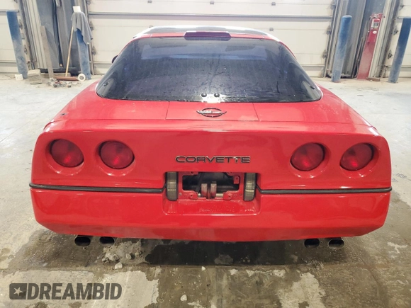 1986 Chevrolet Corvette z VIN 1G1YY0780G5118238, wystawiony jako Copart lot #44241245 z przebiegiem 92 333 mil mil oraz Szkoda całkowita • Salvage title. Historia ofert i sprzedaży dostępna na DreamBid. Obrazek 6.