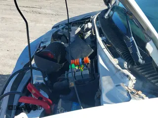 2005 Chevrolet Astro Cargo z VIN 1GCDM19X65B107724, wystawiony jako IAAI lot #42613741 z przebiegiem 62 178 mil mil oraz . Historia ofert i sprzedaży dostępna na DreamBid. Obrazek 19.