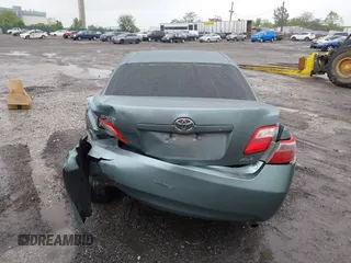 2007 Toyota Camry CE z VIN 4T1BE46K37U716769, wystawiony jako IAAI lot #42233779 z przebiegiem 166 265 mil mil oraz . Historia ofert i sprzedaży dostępna na DreamBid. Obrazek 16.