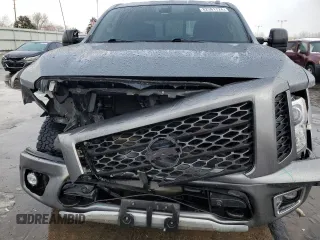 2018 Nissan Titan Pro-4X z VIN 1N6AA1E51JN536680, wystawiony jako Copart lot #82361724 z przebiegiem 98 699 mil mil oraz Szkoda całkowita • Salvage title. Historia ofert i sprzedaży dostępna na DreamBid. Obrazek 5.