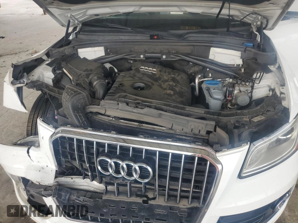2016 Audi Q5 Premium z VIN WA1C2AFP6GA059117, wystawiony jako Copart lot #60768575 z przebiegiem Nie podano mil oraz Szkoda całkowita • Salvage title. Historia ofert i sprzedaży dostępna na DreamBid. Obrazek 11.