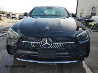 2021 Mercedes-Benz E-Class E 350 with VIN W1KZF8DB8MA929939, listed as a Copart auction lot 83035544 with 41,841 mi miles and Clean Title. Bid and sale history available at carsss.com. Image 5.