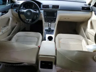 2013 Volkswagen Passat SE with VIN 1VWBN7A30DC134309, listed as a Copart auction lot 55862505 with 162,649 mi miles and Salvage title. Bid and sale history available at DreamBid. Image 8.