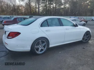 2017 Mercedes-Benz E E 300 Luxury with VIN WDDZF4JB7HA067140, listed as a Copart auction lot 87191814 with 132,379 mi miles and Non Repairable. Bid and sale history available at carsss.com. Image 3.