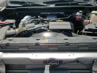 2023 Chevrolet Silverado 3500HD High Country с VIN 2GC4YVEY2P1706861, выставлен на аукционе Copart как лот 67237125 с пробегом 8 953 миль миль и На запчасти • Non repairable. История ставок и продаж доступна на DreamBid. Изображение 13.