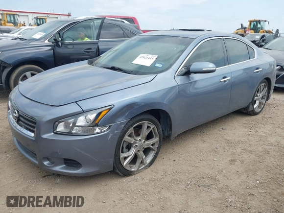 2012 Nissan Maxima SV z VIN 1N4AA5AP4CC823971, wystawiony jako IAAI lot #42021411 z przebiegiem 128 118 mil mil oraz . Historia ofert i sprzedaży dostępna na DreamBid. Obrazek 2.