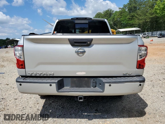 2017 Nissan Titan SV z VIN 1N6AA1E68HN500682, wystawiony jako Copart lot #57562415 z przebiegiem 185 539 mil mil oraz Szkoda całkowita • Salvage title. Historia ofert i sprzedaży dostępna na DreamBid. Obrazek 6.