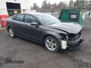 2018 Ford Fusion SE with VIN 3FA6P0HD8JR174211, listed as a IAAI auction lot 41910459 with 83,787 mi miles. Bid and sale history available at carsss.com. Image 1.
