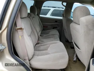 2005 Chevrolet Tahoe Z71 z VIN 1GNEC13T35R120569, wystawiony jako Copart lot #56483585 z przebiegiem 220 860 mil mil oraz Szkoda całkowita • Salvage title. Historia ofert i sprzedaży dostępna na DreamBid. Obrazek 11.