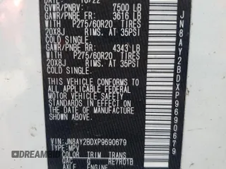 2023 Nissan Armada SL z VIN JN8AY2BDXP9690679, wystawiony jako Copart lot #59863145 z przebiegiem 20 386 mil mil oraz Szkoda całkowita • Salvage title. Historia ofert i sprzedaży dostępna na DreamBid. Obrazek 13.
