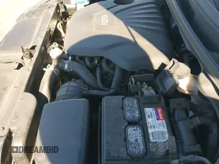 2015 Hyundai Veloster RE:FLEX z VIN KMHTC6AD8FU224557, wystawiony jako IAAI lot #43589091 z przebiegiem 112 724 mil mil oraz . Historia ofert i sprzedaży dostępna na DreamBid. Obrazek 12.