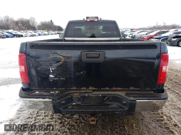2009 Chevrolet Silverado 1500 Work Truck with VIN 1GCEC14X19Z182262, listed as a Copart auction lot 82851404 with 296,528 mi miles and Clean Title. Bid and sale history available at DreamBid. Image 6.
