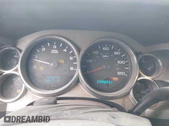 2007 Chevrolet Silverado 1500 LT w/1LT with VIN 2GCEC19C971650265, listed as a IAAI auction lot 41572601 with 240,251 mi miles. Bid and sale history available at carsss.com. Image 7.