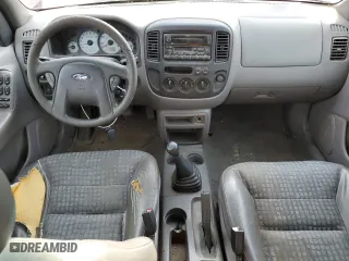 2002 Ford Escape XLS Value with VIN 1FMYU01B82KC15443, listed as a Copart auction lot 77998164 with 212,313 mi miles and Salvage Title. Bid and sale history available at carsss.com. Image 8.