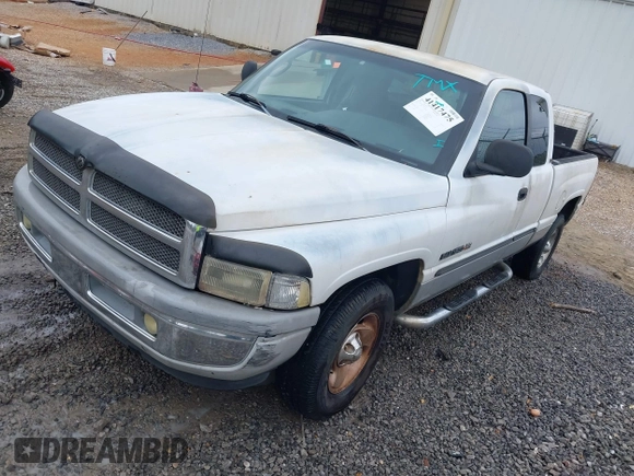 2000 Dodge 1500 with VIN 3B7HC13Z8YM207318, listed as a IAAI auction lot 41417475 with 232,453 mi miles and . Bid and sale history available at DreamBid. Image 2.